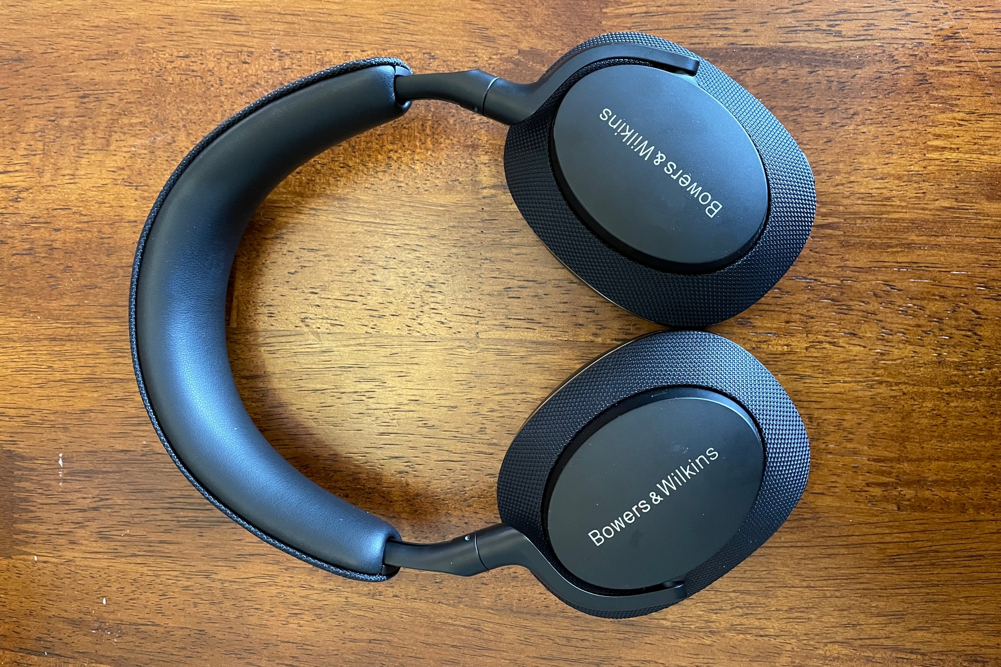 Bowers & Wilkins Px7 S2 --  Best over-ear noise-cancelling headphone, runner-up 