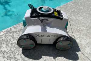 Tested: An effective pool-cleaning robot