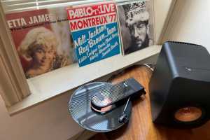 Audio-Technica Sound Burger review: A tasty treat for vinyl lovers